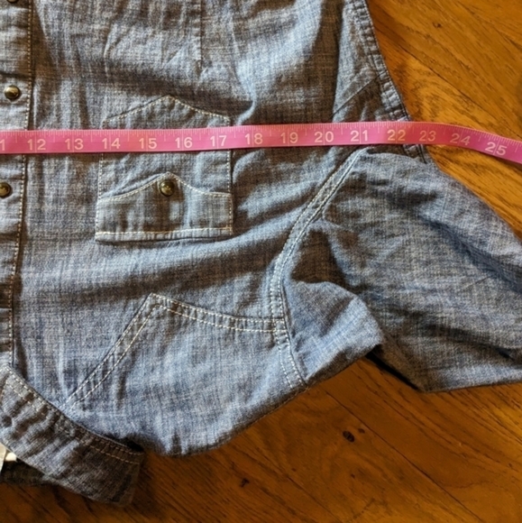 Ariat XL Fitted Blue Long Roll Sleeve Shirt w/ Snap Front & Decorative Stitching - Picture 9 of 13